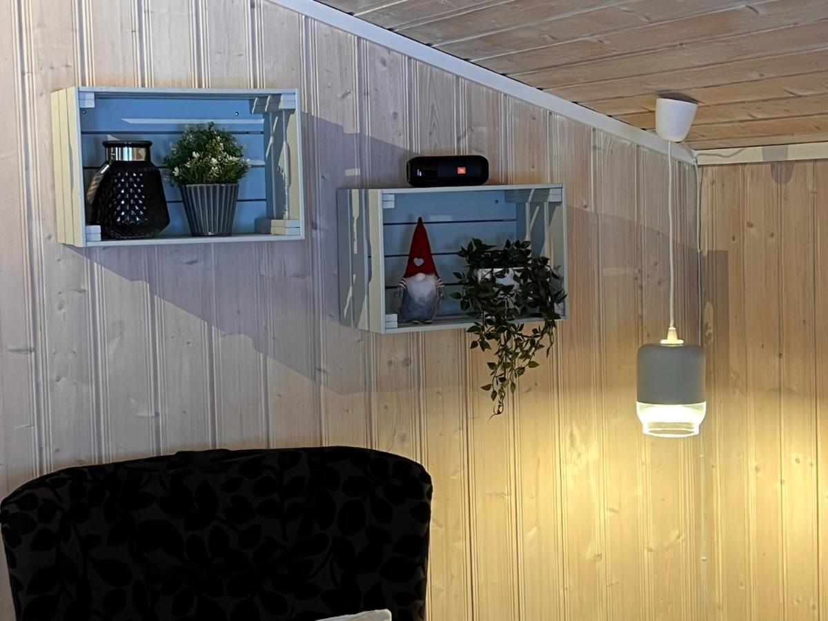 Vennebo - Koselig Liten Hytte Med Alle Fasiliteter อัล ภายนอก รูปภาพ